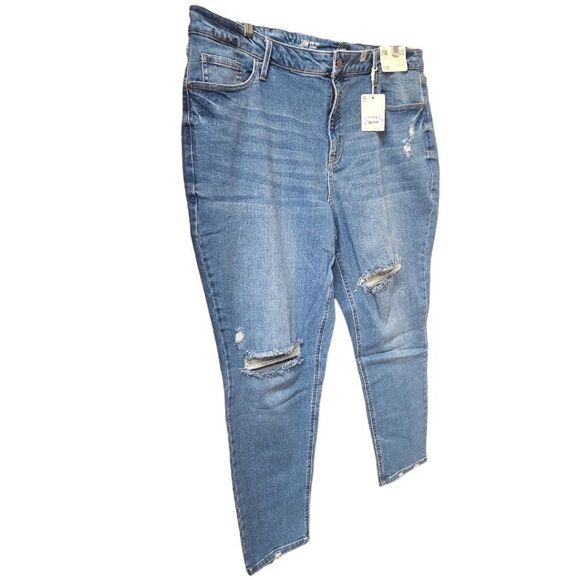NWT A.N.A  A NEW APPROCH Plus Size High Rise Comfy distressed Jeggings - Picture 5 of 15